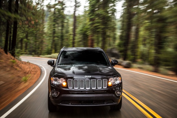 Comparison between jeep patriot and jeep compass #5